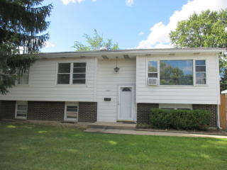 2402 Sioux Ave, Downers Grove IL  60517-2342 exterior