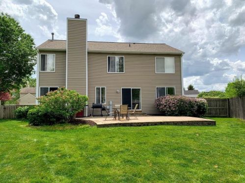 652 Haverhill Ln, South Elgin, IL 60177-3210
