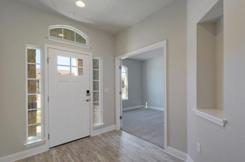 9201 Alex Ln, Austin TX  78748 exterior