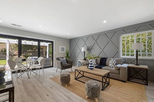 2798 Goldfield Pl, Simi Valley CA  93063-2253 exterior