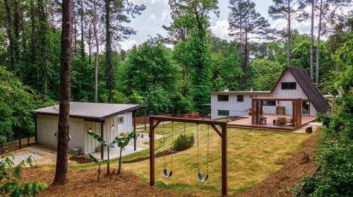 3878 Foxford Dr, Atlanta GA  30340-4407 exterior