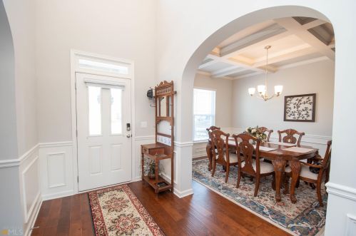 254 Brookview Dr, Newnan, GA 30265-5505