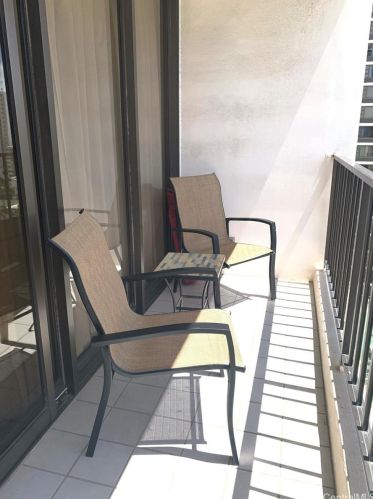 201 Ohua Ave, Honolulu HI  96815-3653 exterior