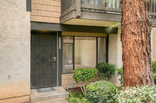 5484 Via Del Tecolote, Riverside, CA 92507-6474
