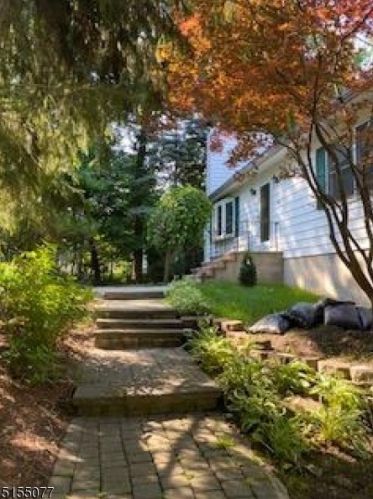 46 Schoolhouse Rd, Dover NJ  07869-3109 exterior