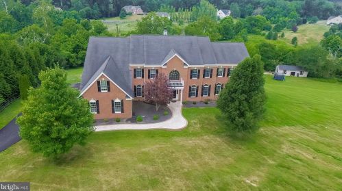 38258 Wildflower Meadow Ct, Hamilton, VA 20158-3546