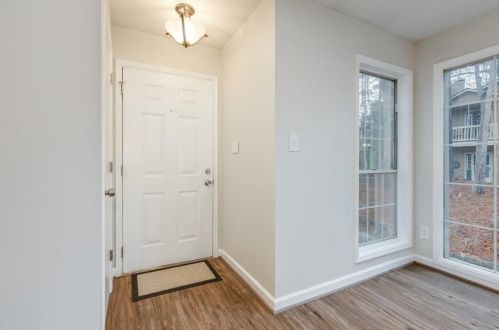 1303 Country Park Dr, Smyrna GA  30080-8227 exterior