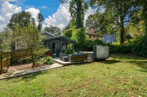2475 Hazel Dr, Atlanta GA  30316-3405 exterior