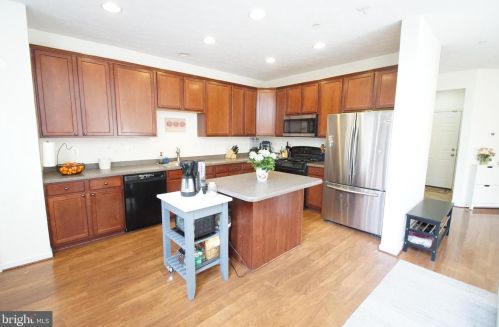4703 Thistle Hill Dr, Aberdeen MD  21001-2651 exterior