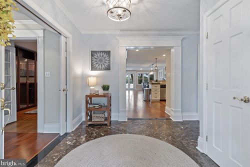 728 Oak Grv Cir, Severna Park MD 21146-4219 exterior