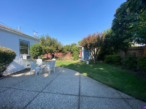 1811 Michigan Ave, Stockton, CA 95204-4232