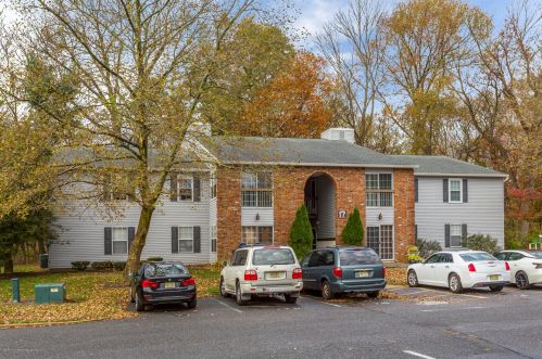17-2 Augusta Ct, East Freehold NJ  exterior
