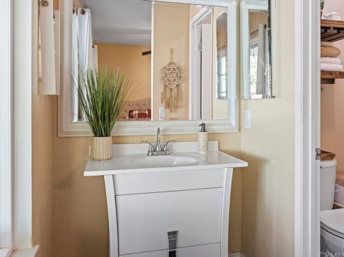 4565 Meredith, Riverside CA  92505-1536 exterior