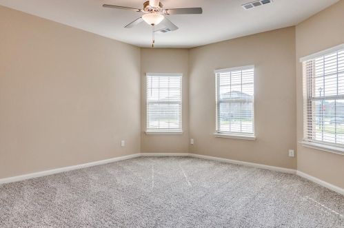 216 Lakeridge Dr, Princeton TX  75407-4828 exterior