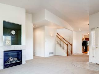 13815 Tufts Pl, Denver CO  80015-5646 exterior