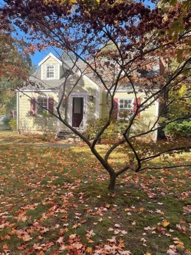 101 Newtown Ave, Norwalk, CT 06851-3011