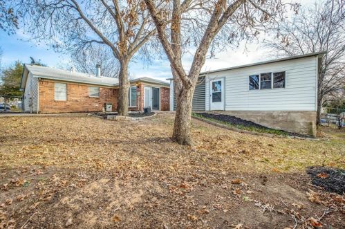 5529 Denise Dr, Fort Worth TX  76148-3708 exterior