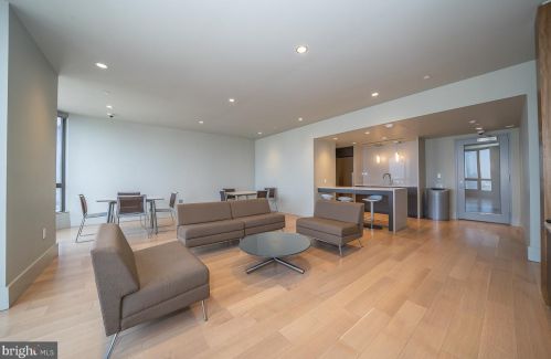 2023 Chancellor St, Philadelphia PA 19103-5604 exterior