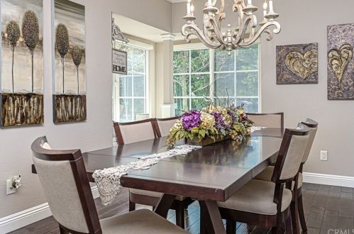 231 Summertree Rd, Anaheim CA  exterior