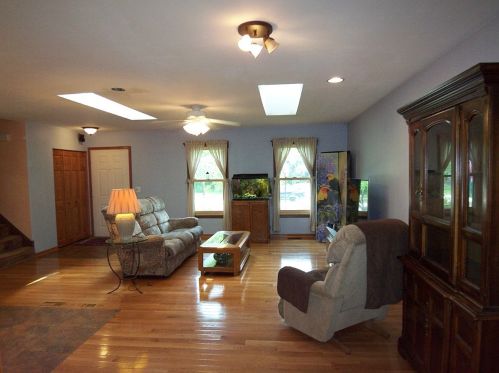 342 Terrace Dr, Hanover Park, IL 60103-4462