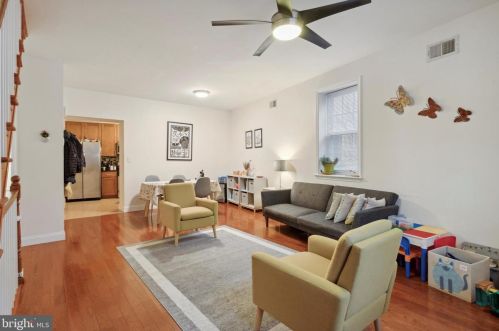 1415 4th St, Philadelphia PA  19147-5907 exterior