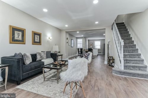 5144 9th St, Philadelphia, PA 19141-4004