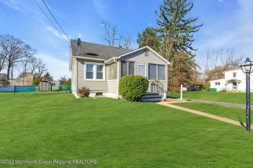 29 Brindletown Rd, Plumsted Township, NJ 08533-1801