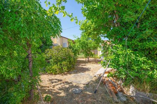 913 Maple St, Glendale CA  91205-1828 exterior