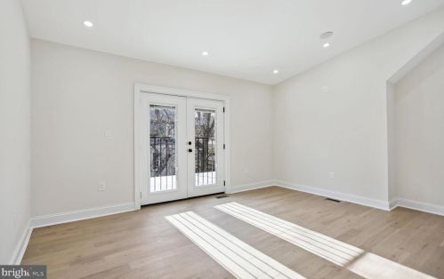 401 Boyd Ave, Silver Spring MD 20912-5404 exterior