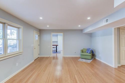 2721 Log Cabin Dr, Atlanta GA  30339-1546 exterior