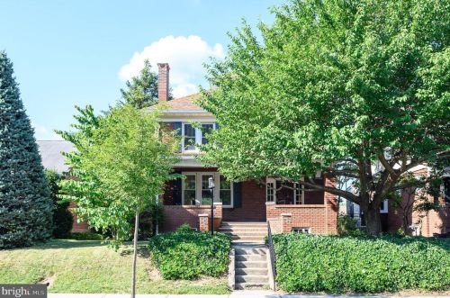 306 Baer Ave, Hanover, PA 17331-2603