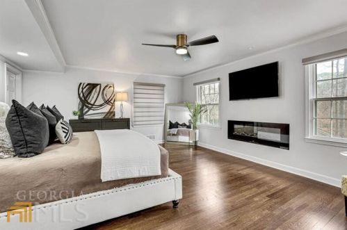4175 Harrogate Dr, Atlanta GA  30327-3624 exterior