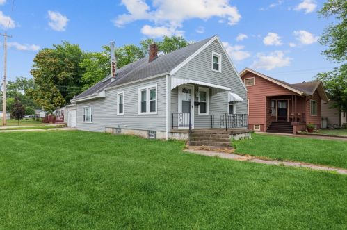 996 Kennedy Dr, Kankakee, IL 60901-2237