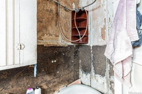 241 2nd St, Delta CO 81416-1763 exterior