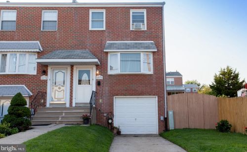 10732 Keswick Rd, Philadelphia, PA 19154-4101