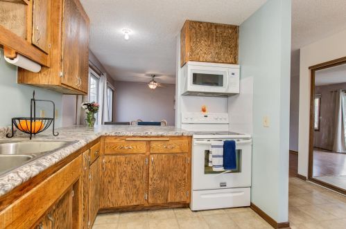 3967 Granada Ave, Saint Paul MN  55128-2847 exterior
