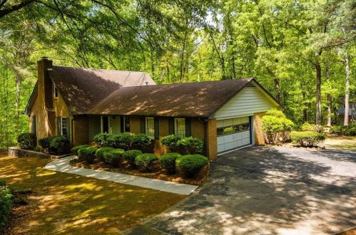 2639 Tucker Mill Rd, Conyers, GA 30094-3343