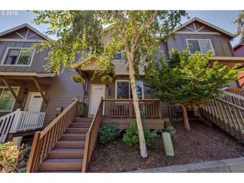 38562 Cascadia Village Dr, Sandy, OR 97055-5389