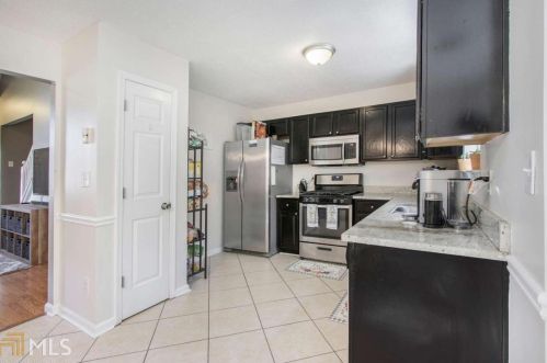 466 Gresham Dr, Stockbridge GA  30281-7716 exterior