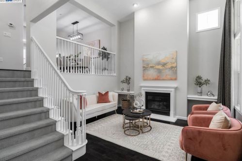 4659 Brannigan St, Pleasanton, CA 94568-7342