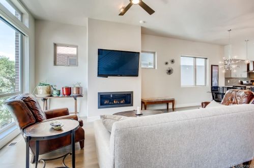 1008 Bannock St, Denver, CO 80204-4037