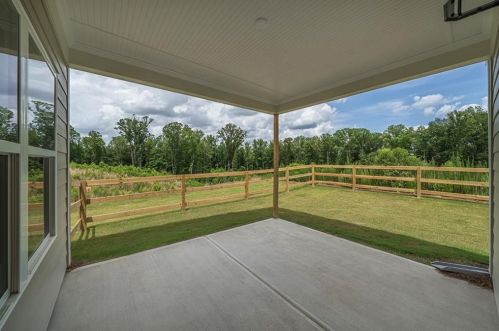 4324 Links Blvd, Jefferson GA  30549-8825 exterior