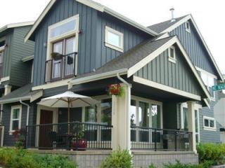 2309 Natalie Way, Bellevue, WA 98029-3644