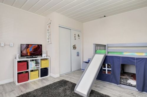 1401 Villa St, Riverside CA  92507-1332 exterior