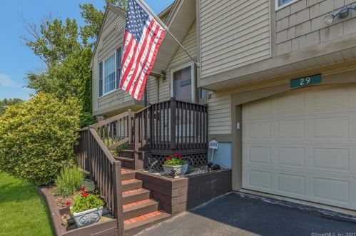 29 Mill Landing Rd, Hebron, CT 06248-1433