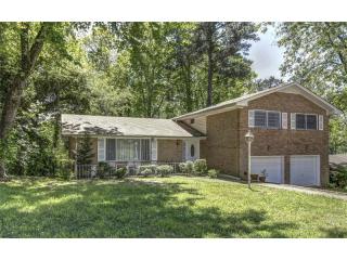 2832 Handy Dr, Atlanta GA  30318-7239 exterior