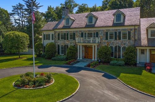 78 Devonwood Ln, New Canaan, CT 06840-3732