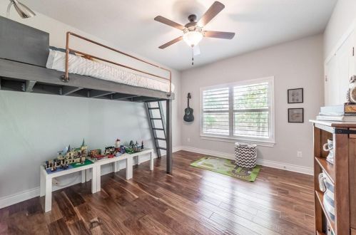 345 Arbors Cir, Webberville TX  78621-5574 exterior