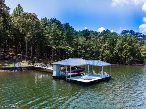 124 Sunny Point Cir, Lagrange, GA 30240-9715