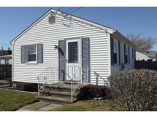 27 Ronnie St, Tiverton, RI 02878-5011